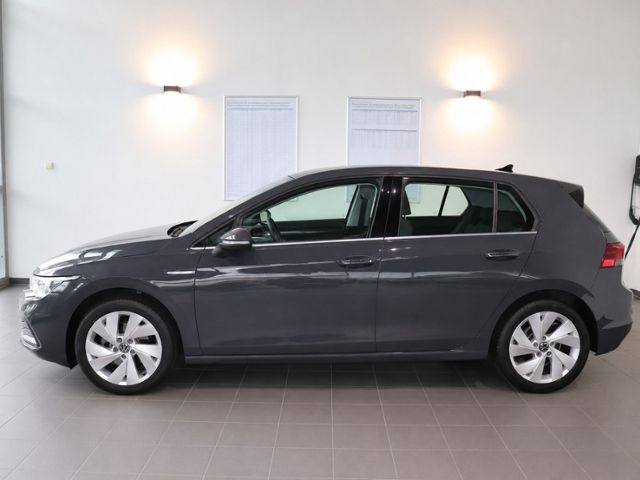 Volkswagen Golf 2023 г. Серый, пробег 39034 км