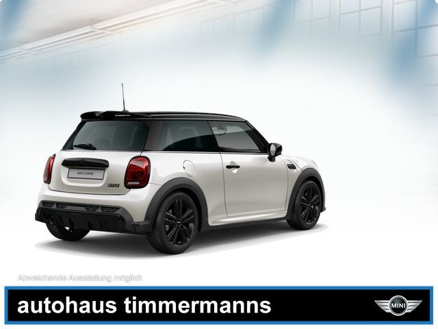 Mini COOPER 2023 г. Белый, пробег 49560 км