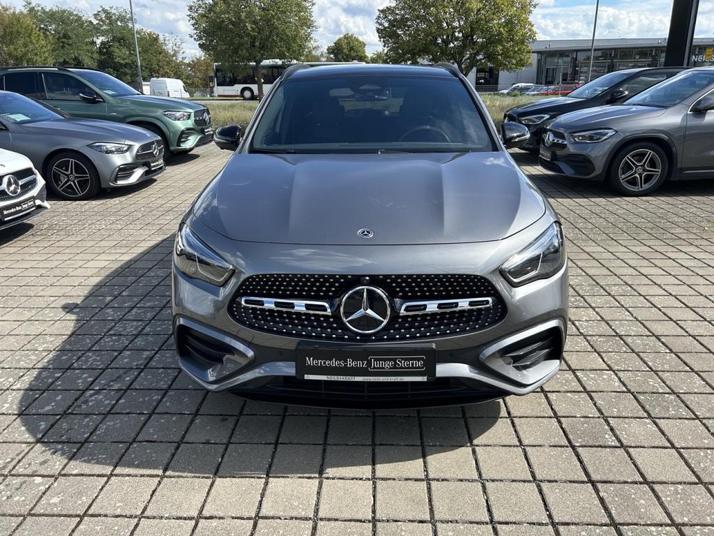 Mercedes-Benz GLA 200 2025 г. Серый, пробег 13100 км