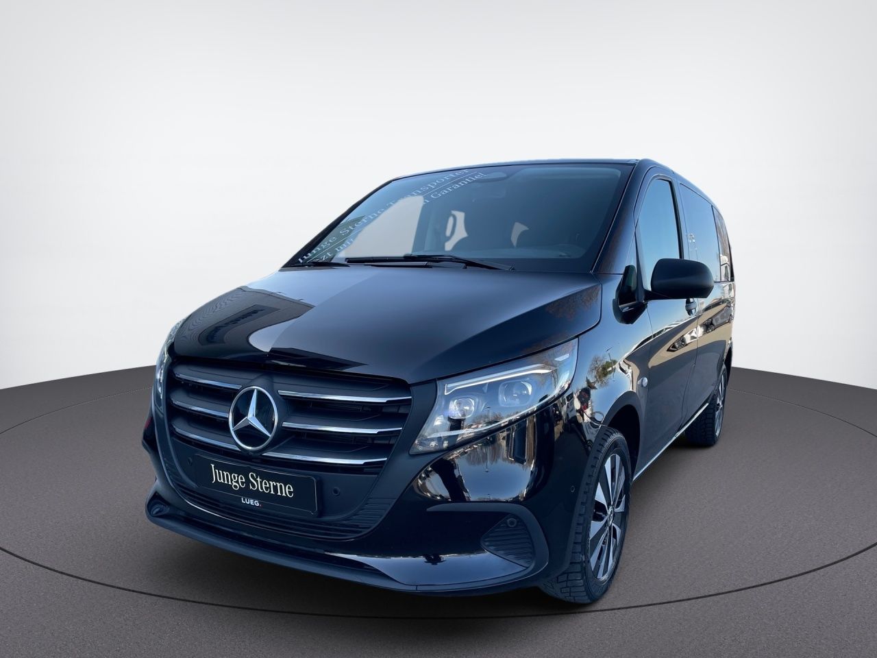 Mercedes-Benz Vito 2024 г. Чёрный, пробег 52200 км