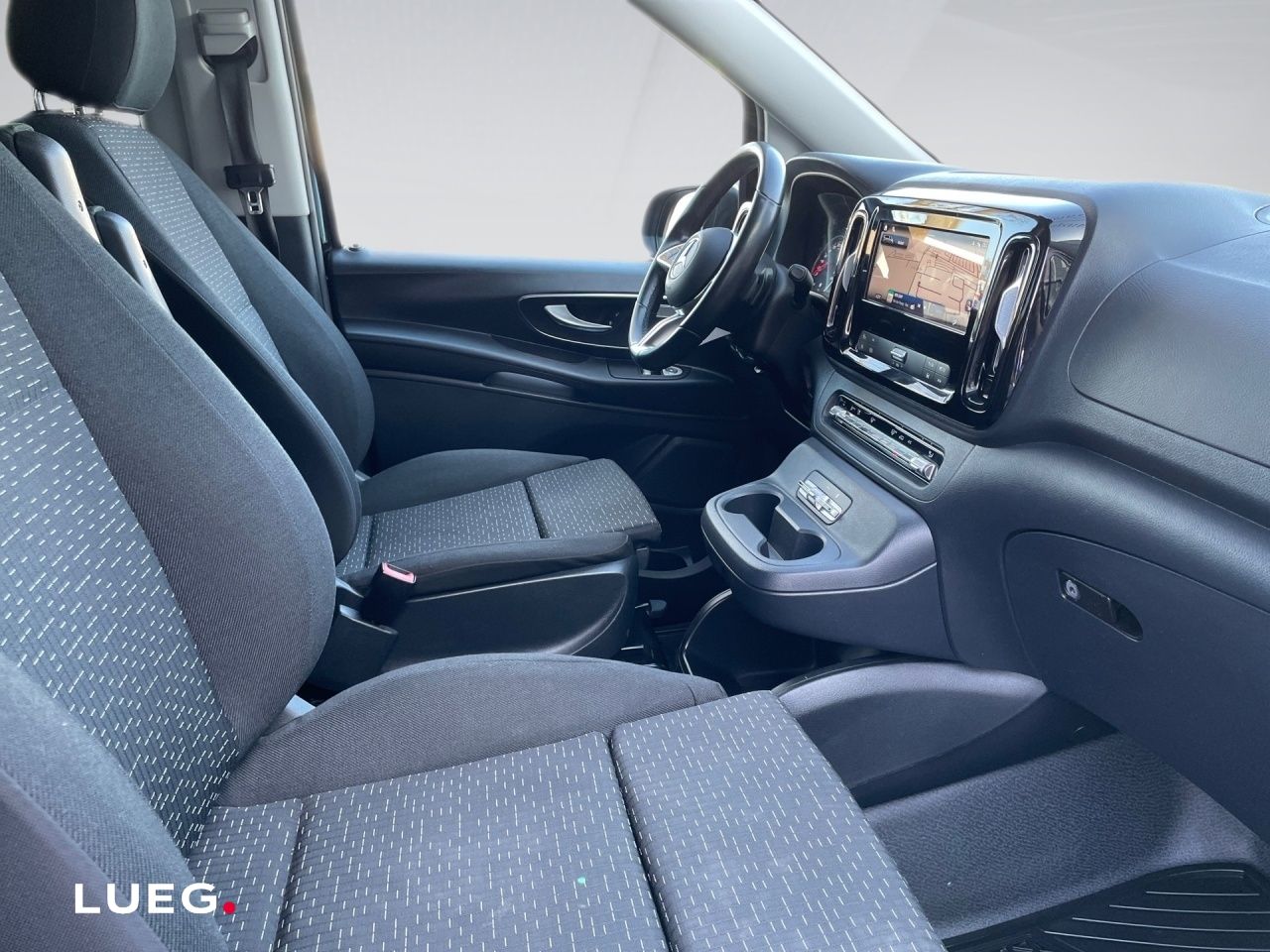 Mercedes-Benz Vito 2024 г. Чёрный, пробег 52200 км