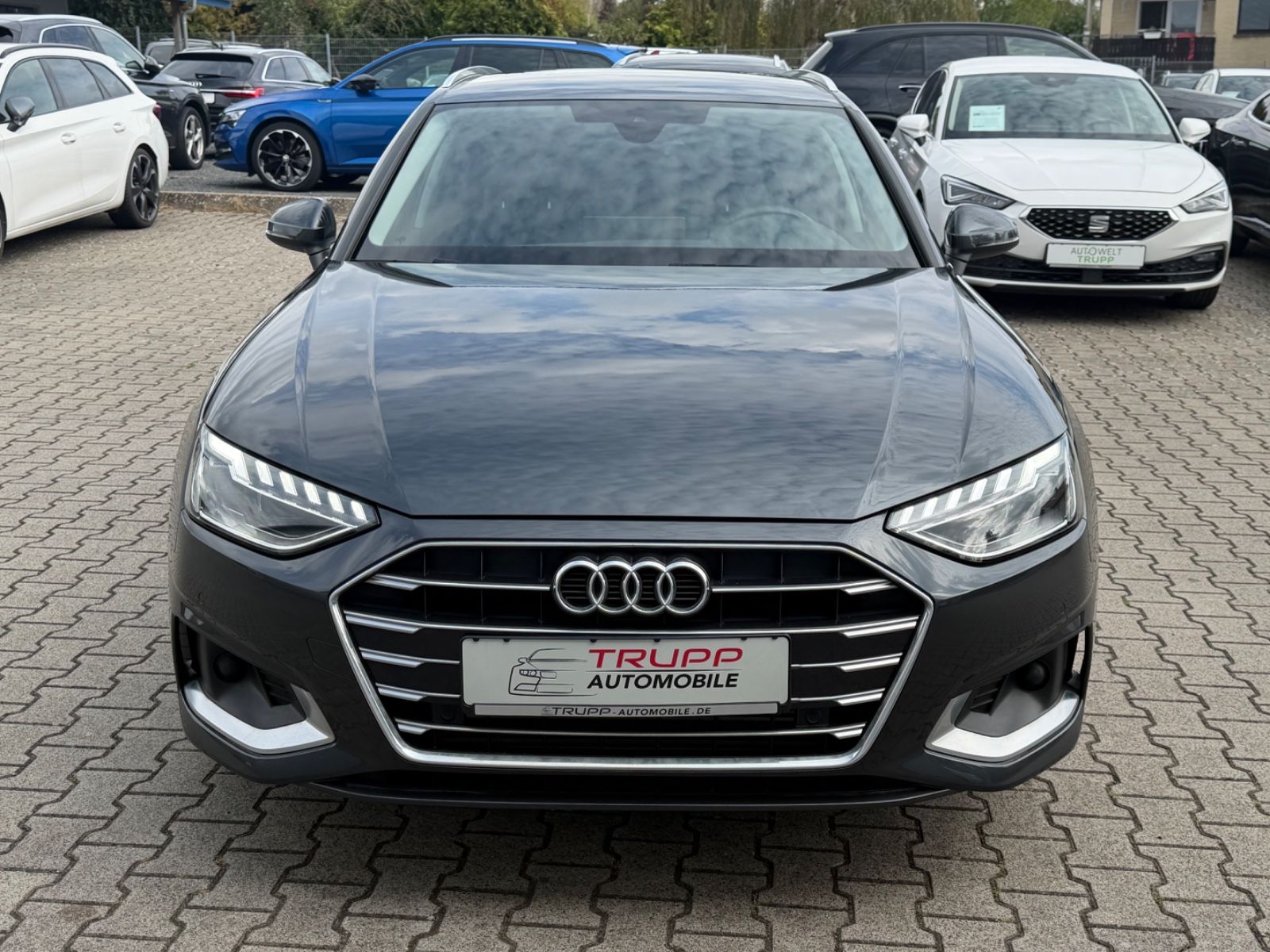 Audi A4 2023 г. Серый, пробег 54859 км