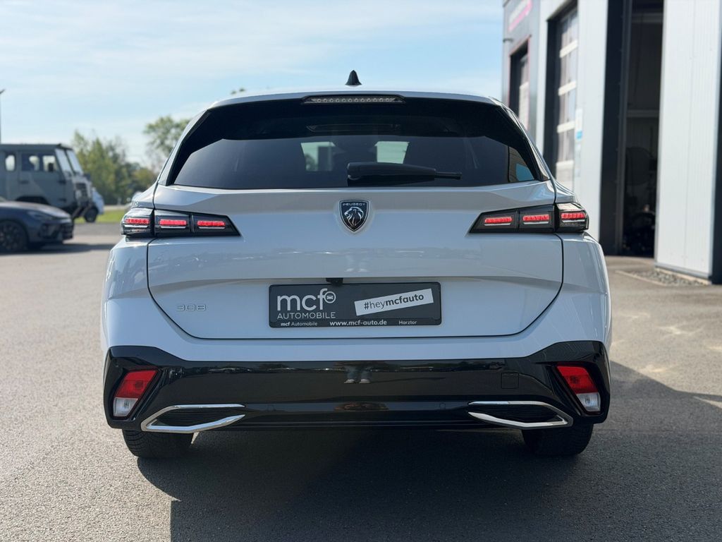 Peugeot 308 2024 г. Белый, пробег 31159 км