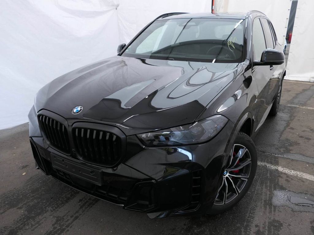 BMW X5 2025 г. Чёрный, пробег 28600 км
