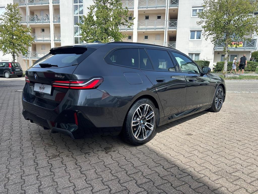 BMW 520 2025 г. Серый, пробег 44100 км