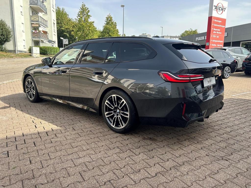 BMW 520 2025 г. Серый, пробег 44100 км