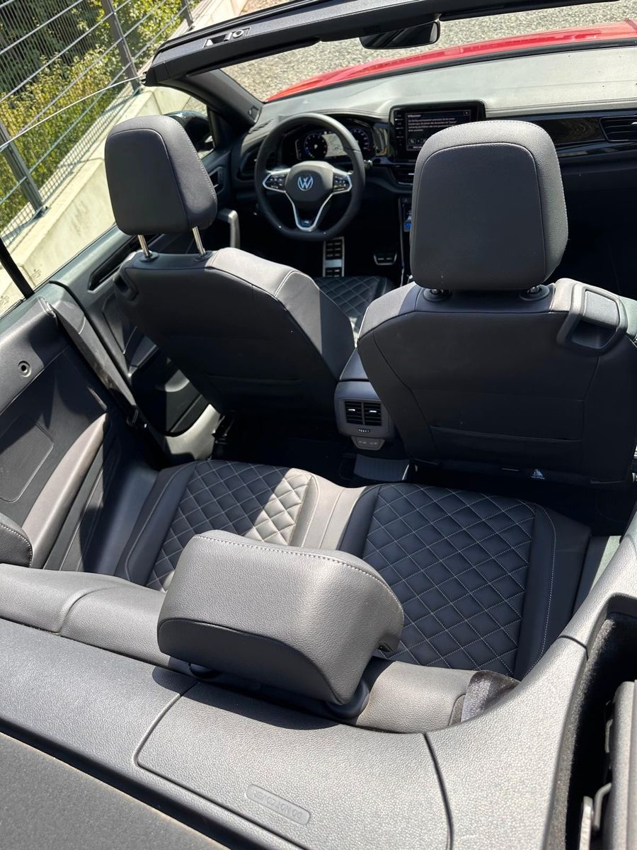 Volkswagen T-Roc 2022 г. Красный, пробег 42000 км