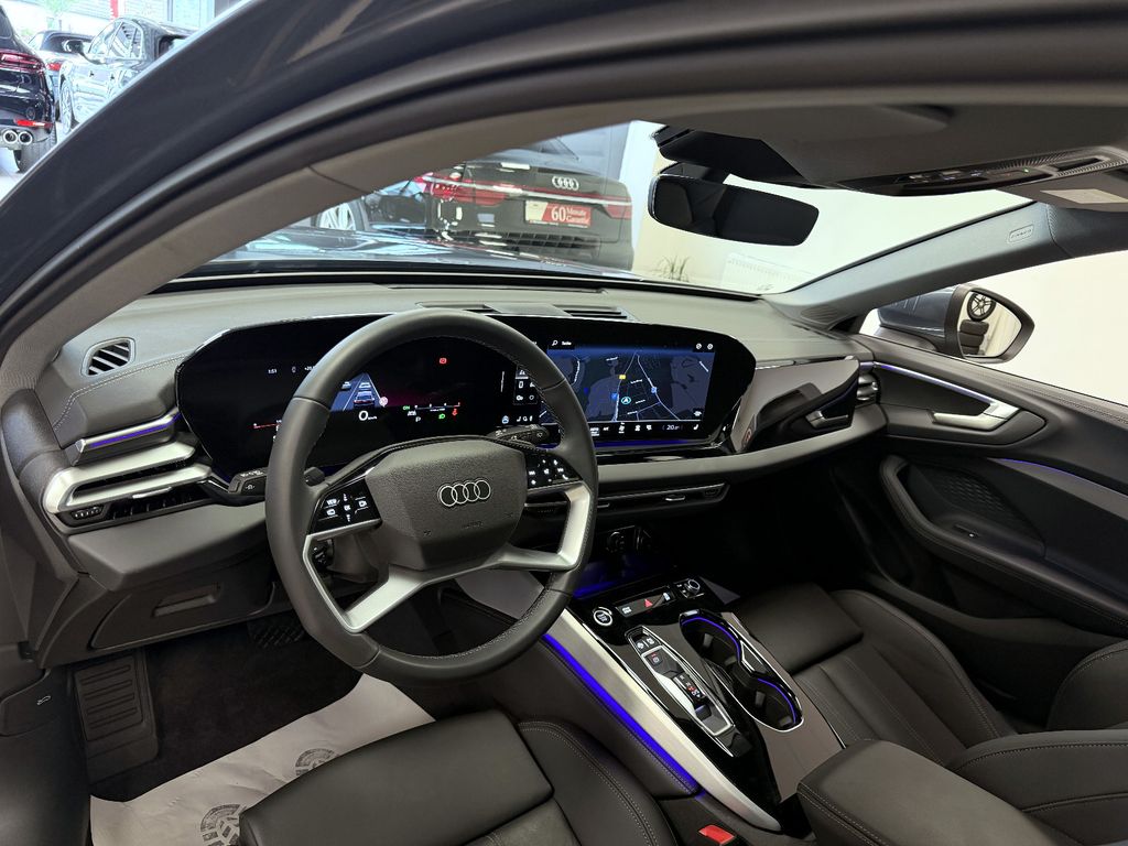 Audi A5 2025 г. Синий, пробег 14300 км