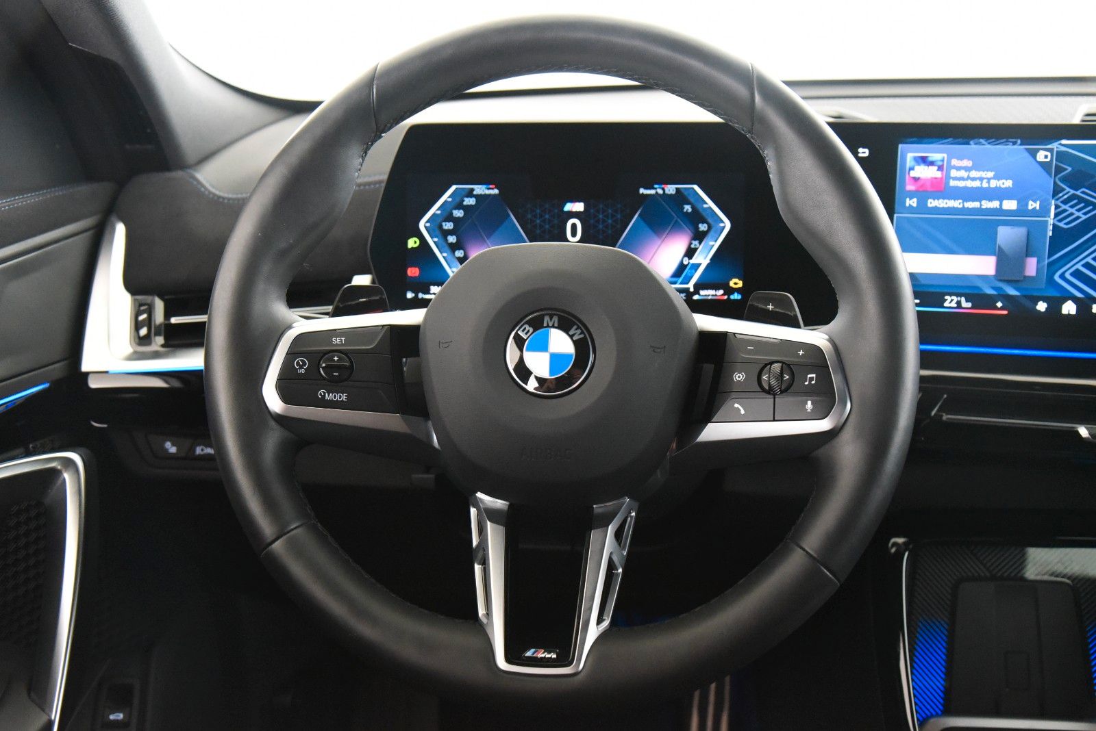 BMW X2 2025 г. Чёрный, пробег 36500 км