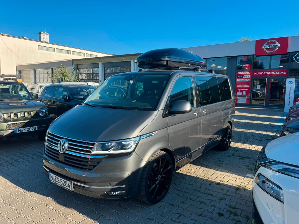 Volkswagen T6 MULTIVAN 2022 г. Серый, пробег 43700 км