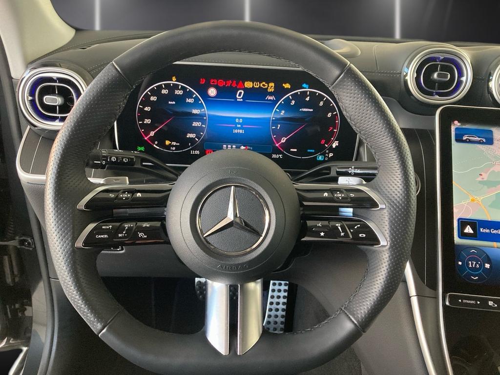 Mercedes-Benz GLC 200 2024 г. Серый, пробег 16977 км