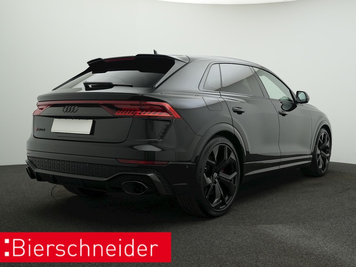 Audi RSQ8 2023 г. Чёрный, пробег 35700 км