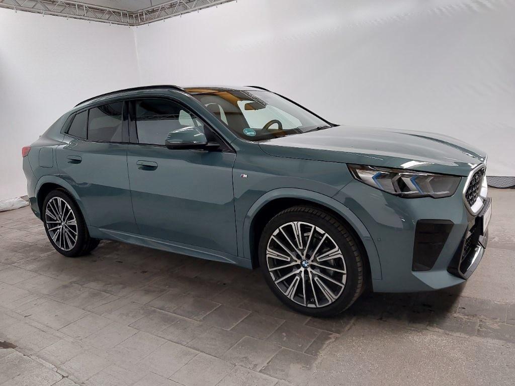 BMW X2 2025 г. Серый, пробег 37600 км