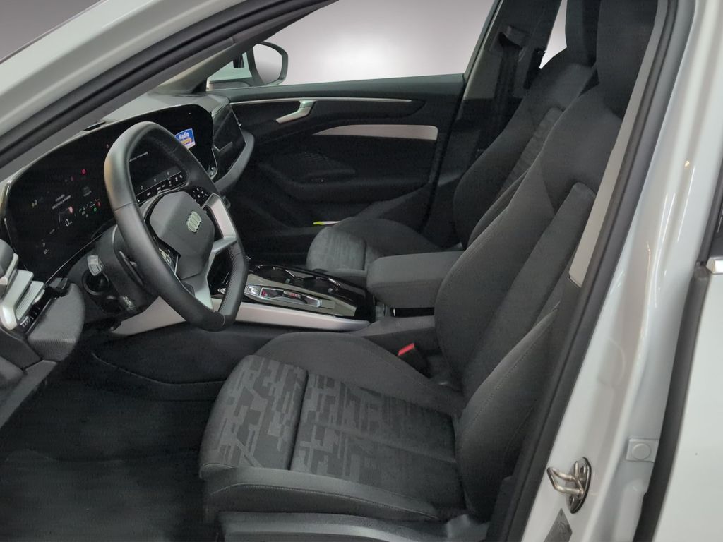 Audi A6 2026 г. Белый, пробег 28320 км