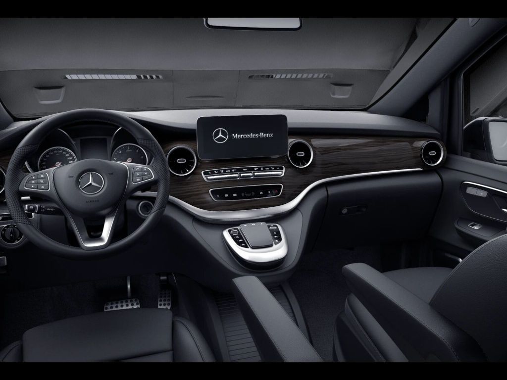 Mercedes-Benz V 250 2024 г. Синий, пробег 59797 км