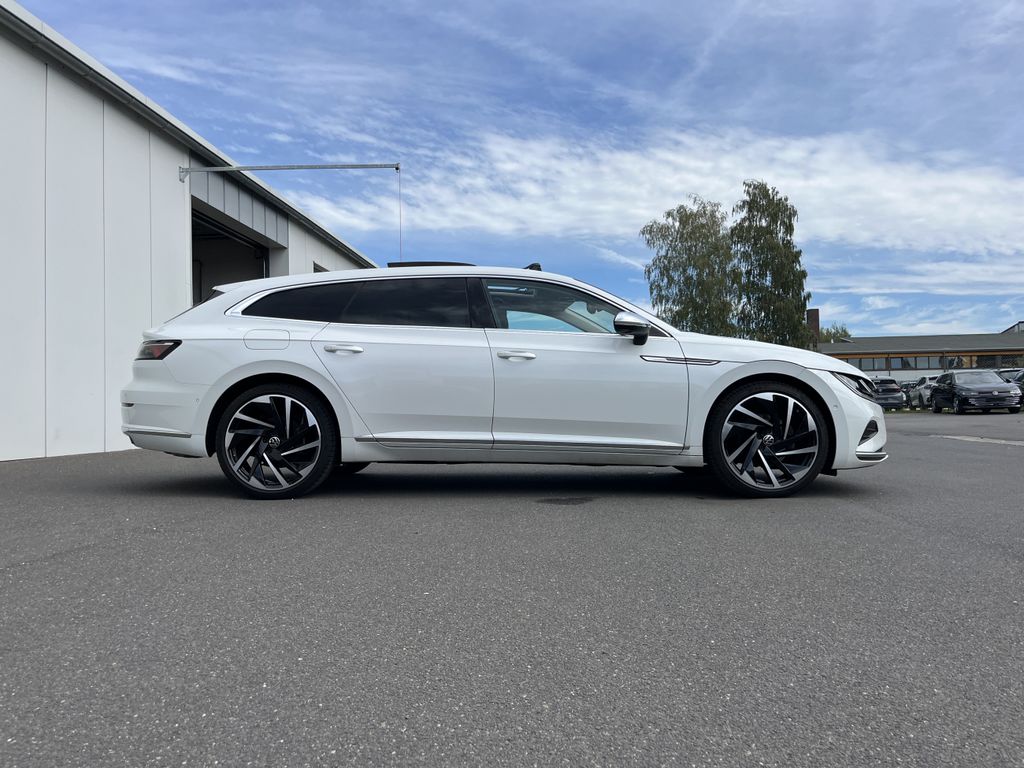 Volkswagen Arteon 2022 г. Белый, пробег 27926 км