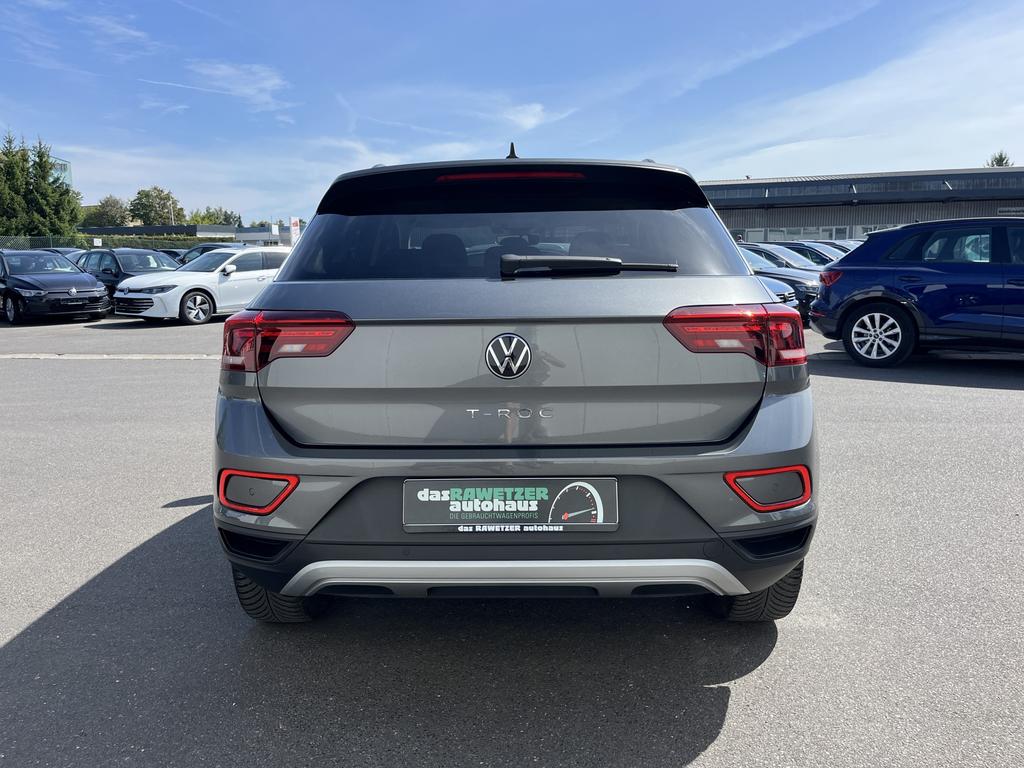 Volkswagen T-Roc 2023 г. Серый, пробег 23307 км