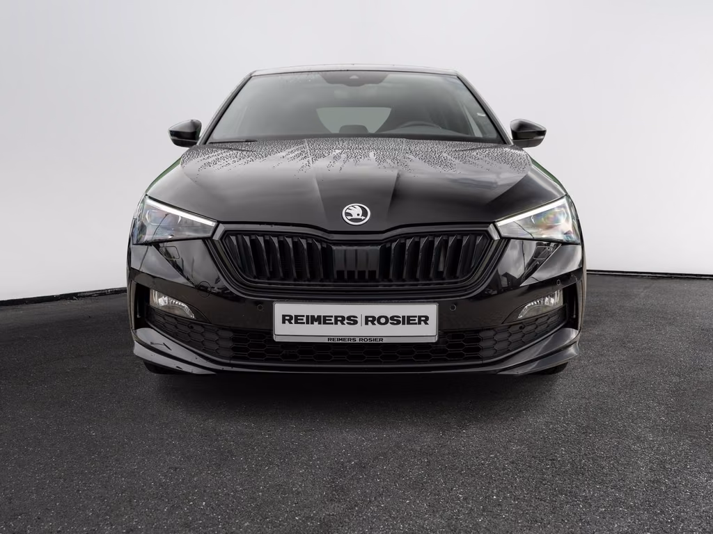 Skoda Scala 2023 г. Чёрный, пробег 51000 км