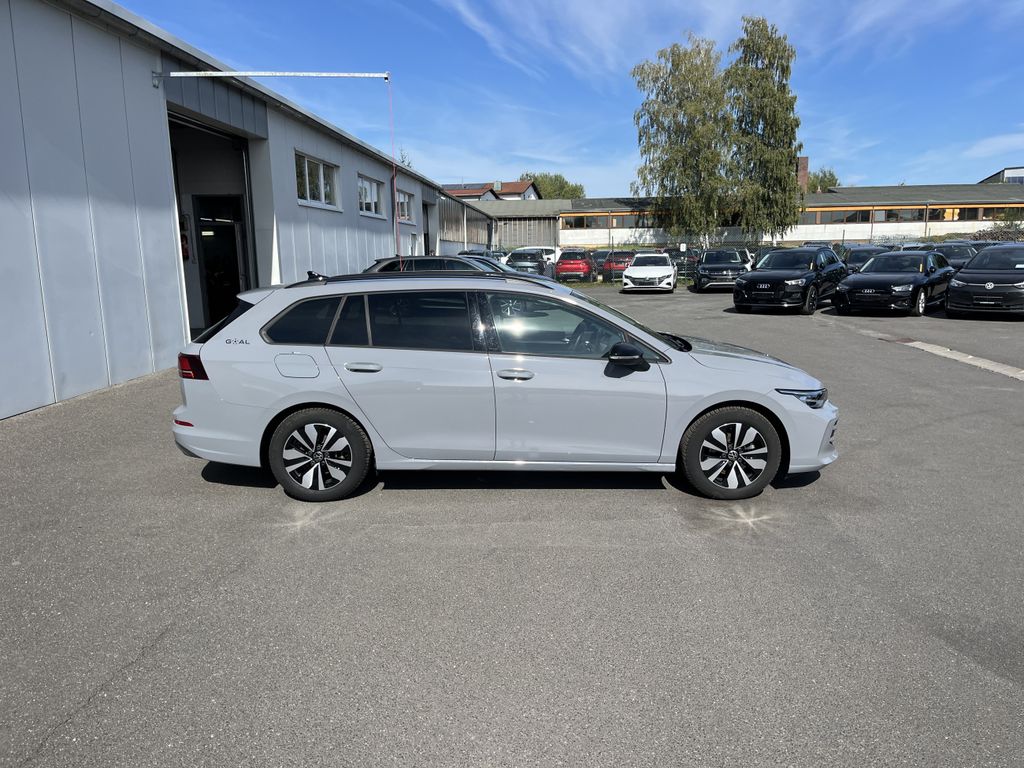 Volkswagen Golf 2025 г. Серый, пробег 24328 км