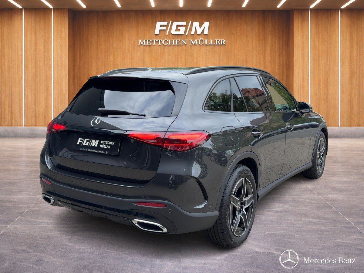 Mercedes-Benz GLC 220 2025 г. Серый, пробег 32108 км