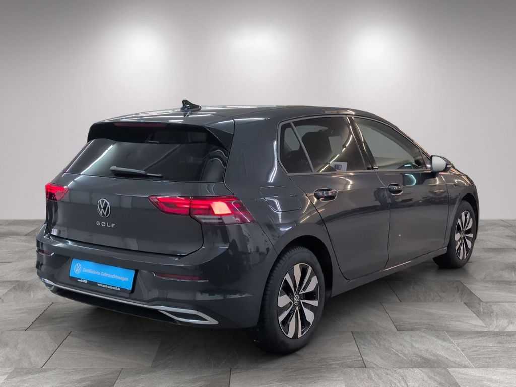 Volkswagen Golf 2024 г. Серый, пробег 22280 км
