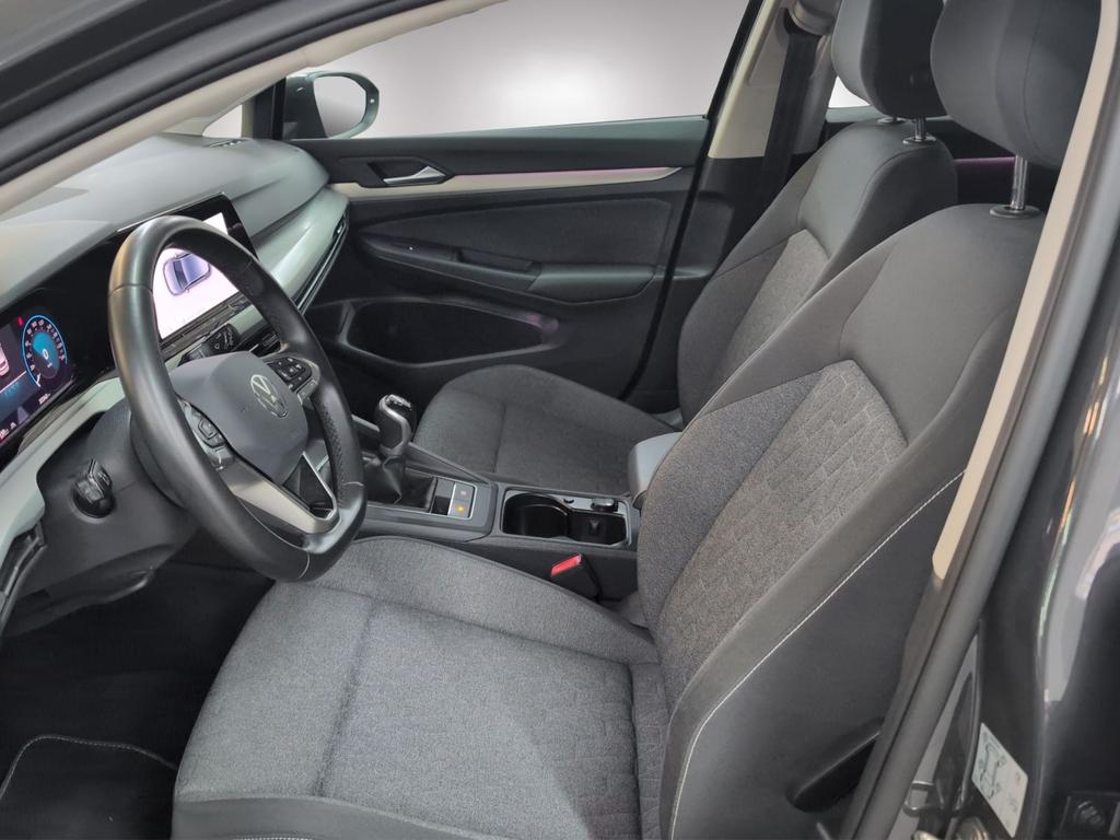 Volkswagen Golf 2024 г. Серый, пробег 22280 км