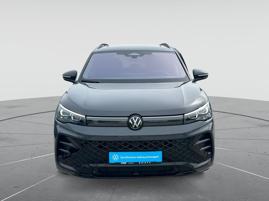 Volkswagen Tiguan 2026 г. Серый, пробег 6789 км