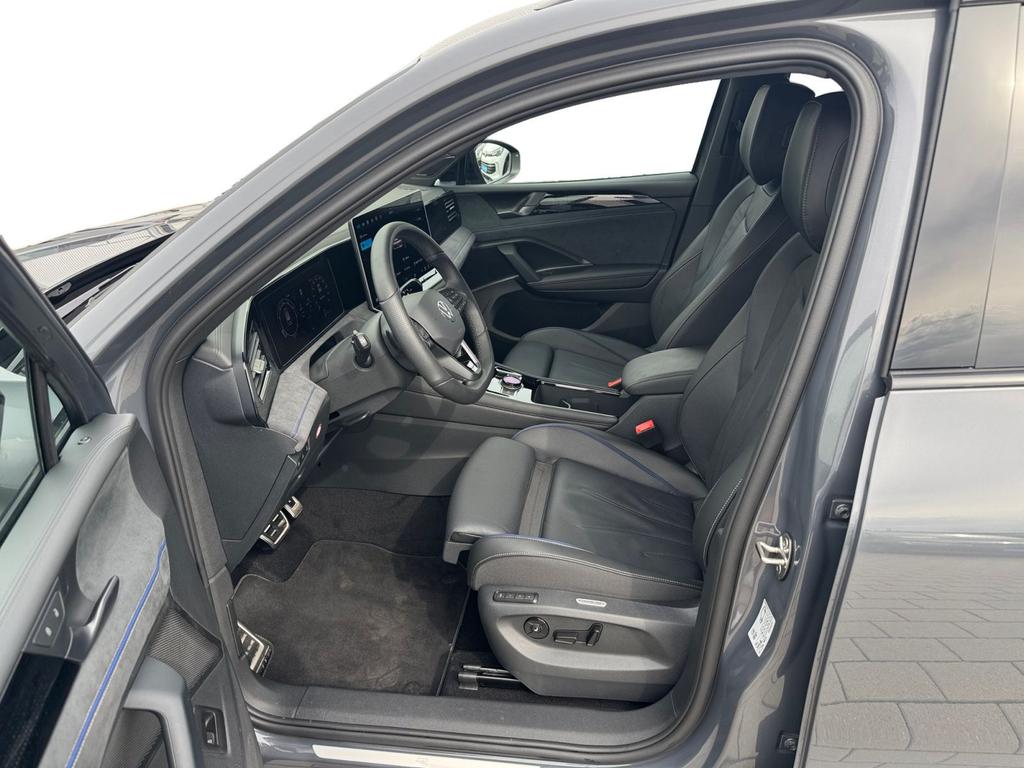 Volkswagen Tiguan 2026 г. Серый, пробег 6789 км