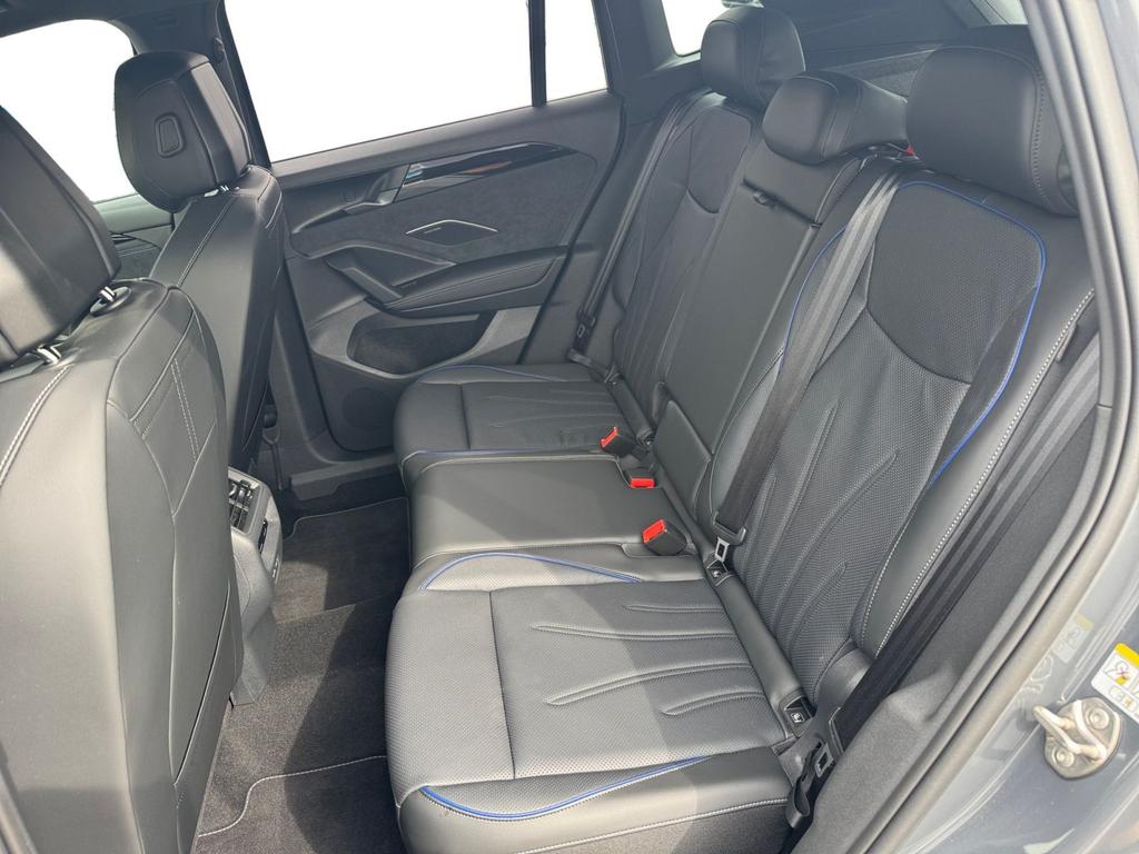 Volkswagen Tiguan 2026 г. Серый, пробег 6789 км