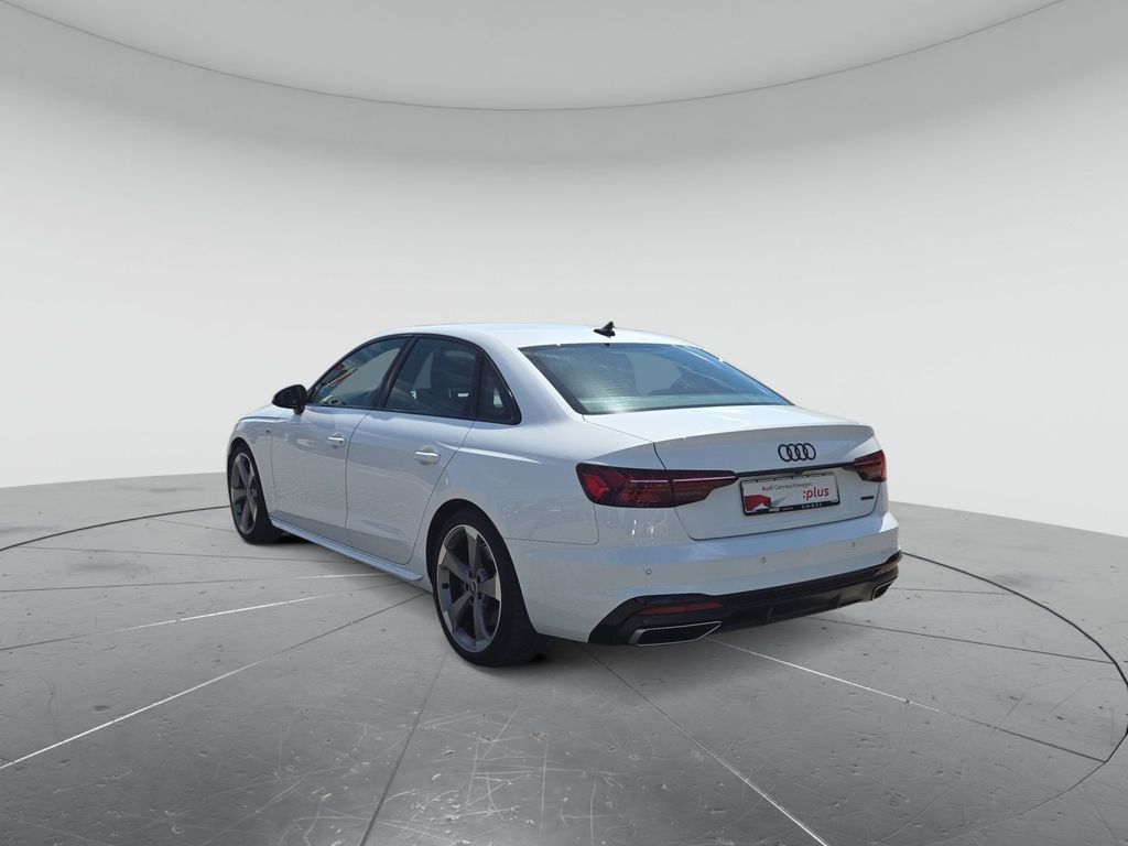 Audi A4 2023 г. Белый, пробег 47611 км