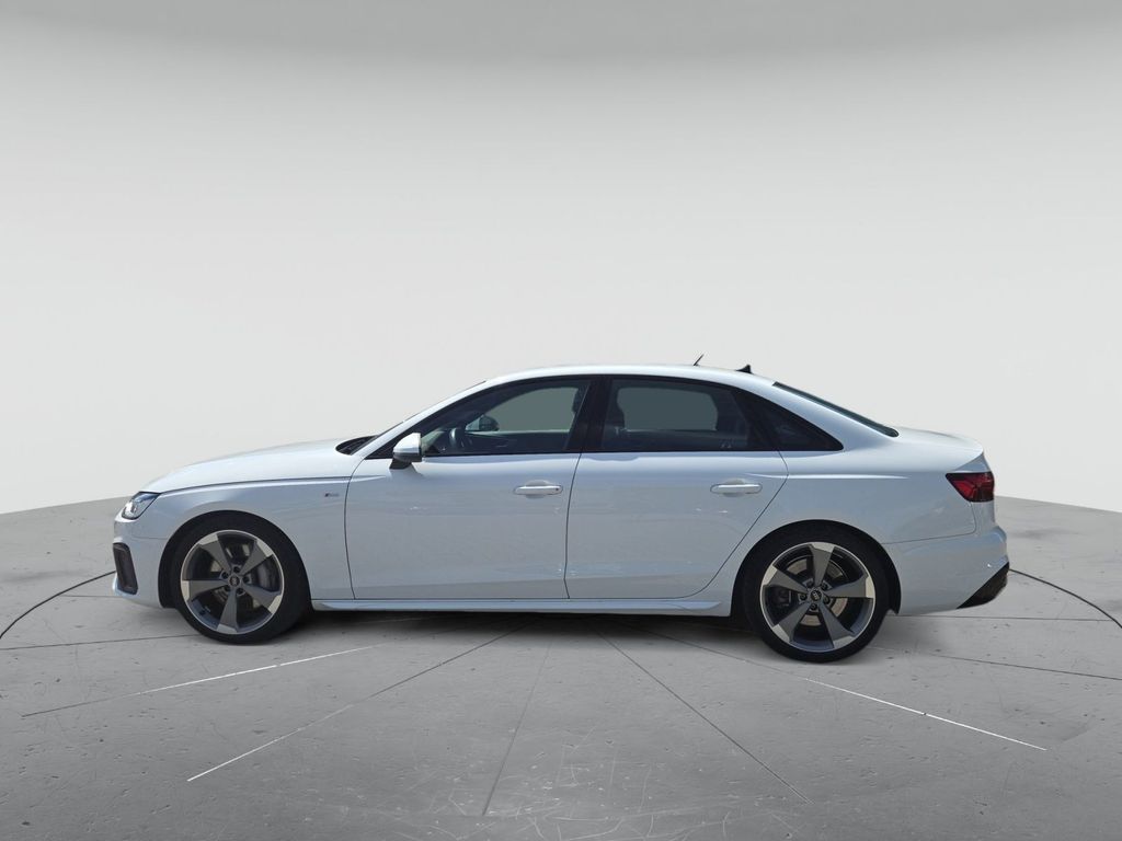 Audi A4 2023 г. Белый, пробег 47611 км