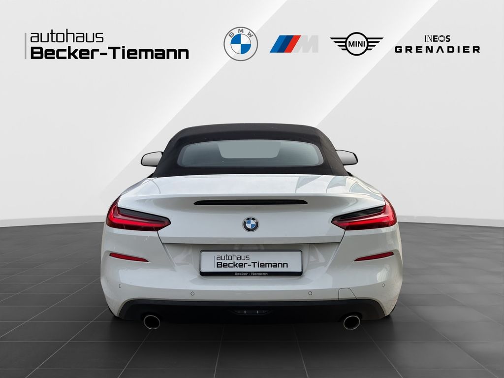 BMW Z4 2022 г. Белый, пробег 56819 км