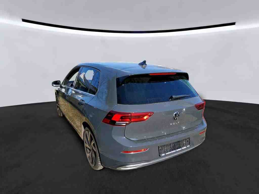 Volkswagen Golf 2024 г. Серый, пробег 39450 км