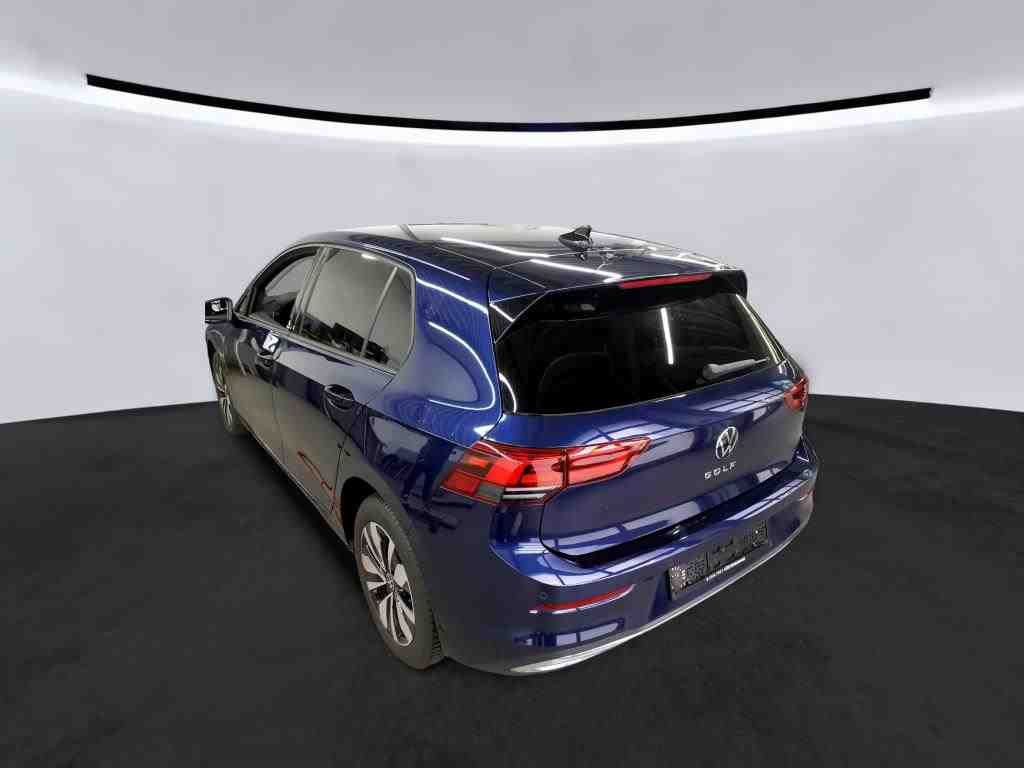 Volkswagen Golf 2024 г. Синий, пробег 12430 км