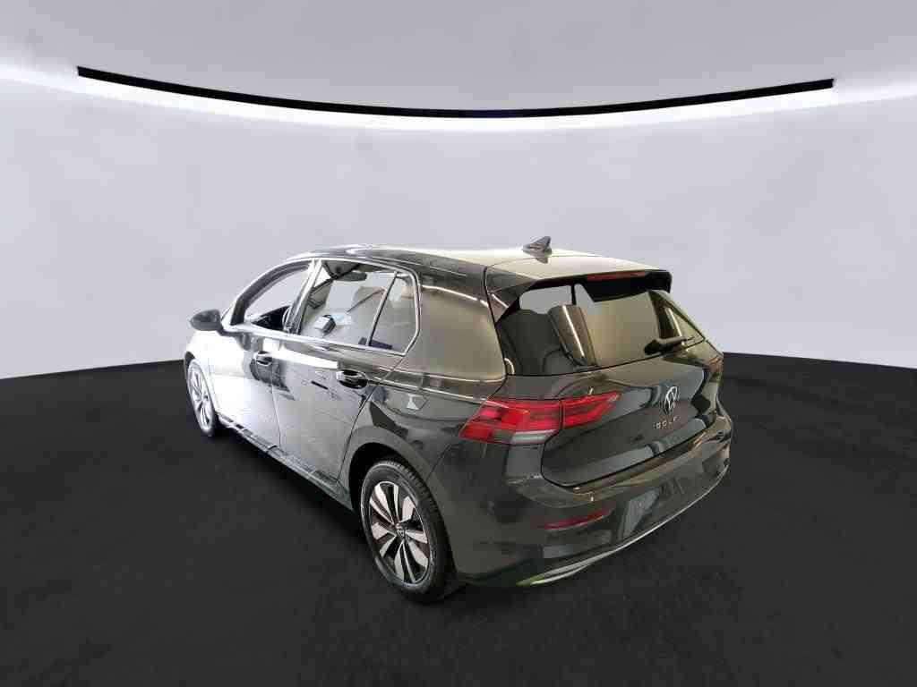 Volkswagen Golf 2024 г. Серый, пробег 21470 км