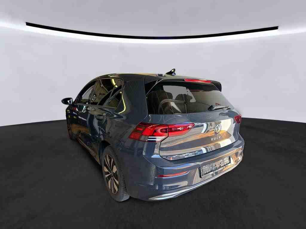 Volkswagen Golf 2024 г. Серый, пробег 17630 км