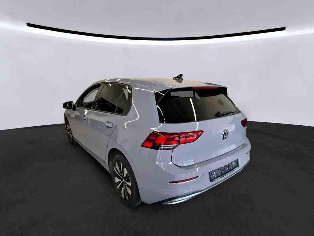 Volkswagen Golf 2024 г. Серый, пробег 21190 км