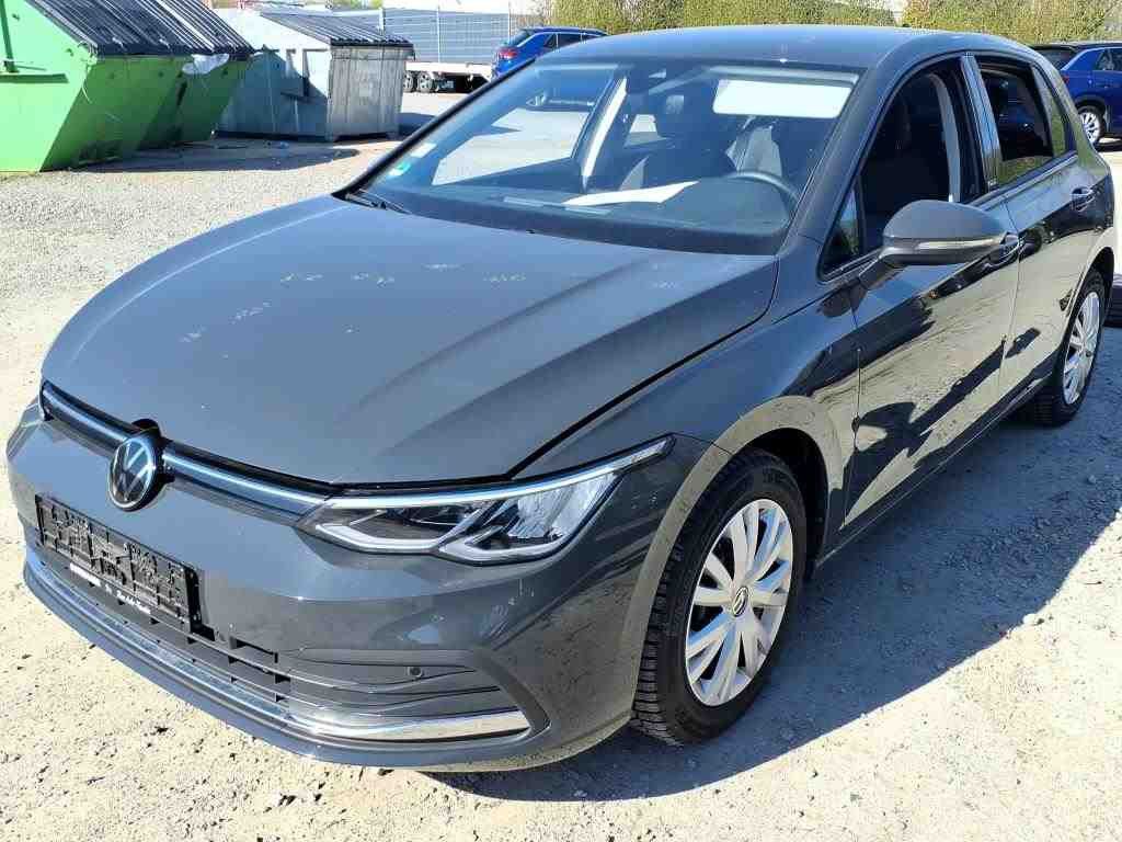 Volkswagen Golf 2024 г. Серый, пробег 28810 км