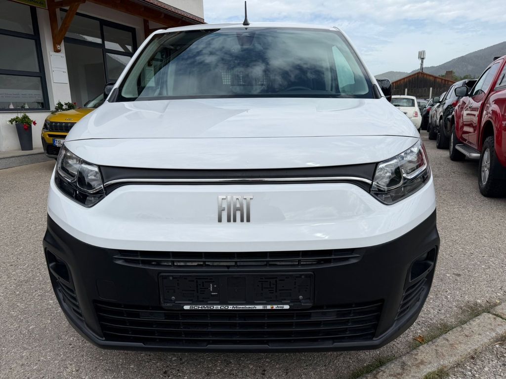 Fiat Doblo 2023 г. Белый, пробег 31000 км