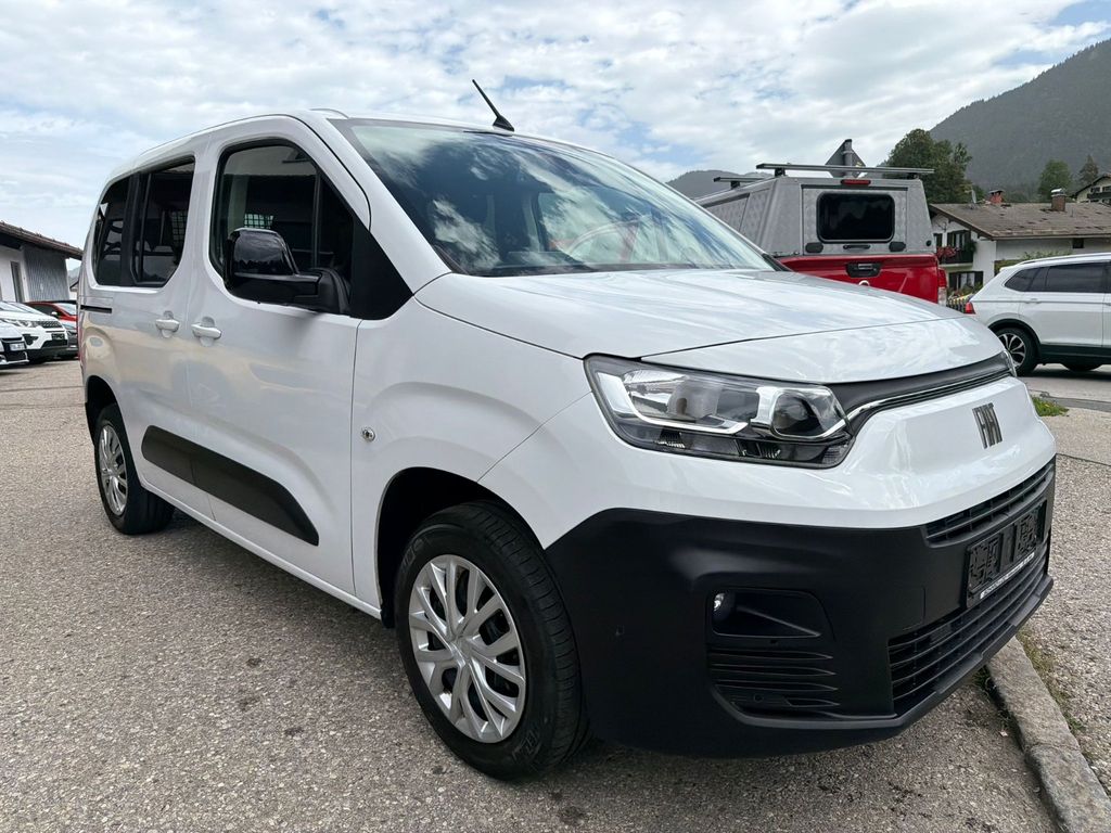 Fiat Doblo 2023 г. Белый, пробег 31000 км
