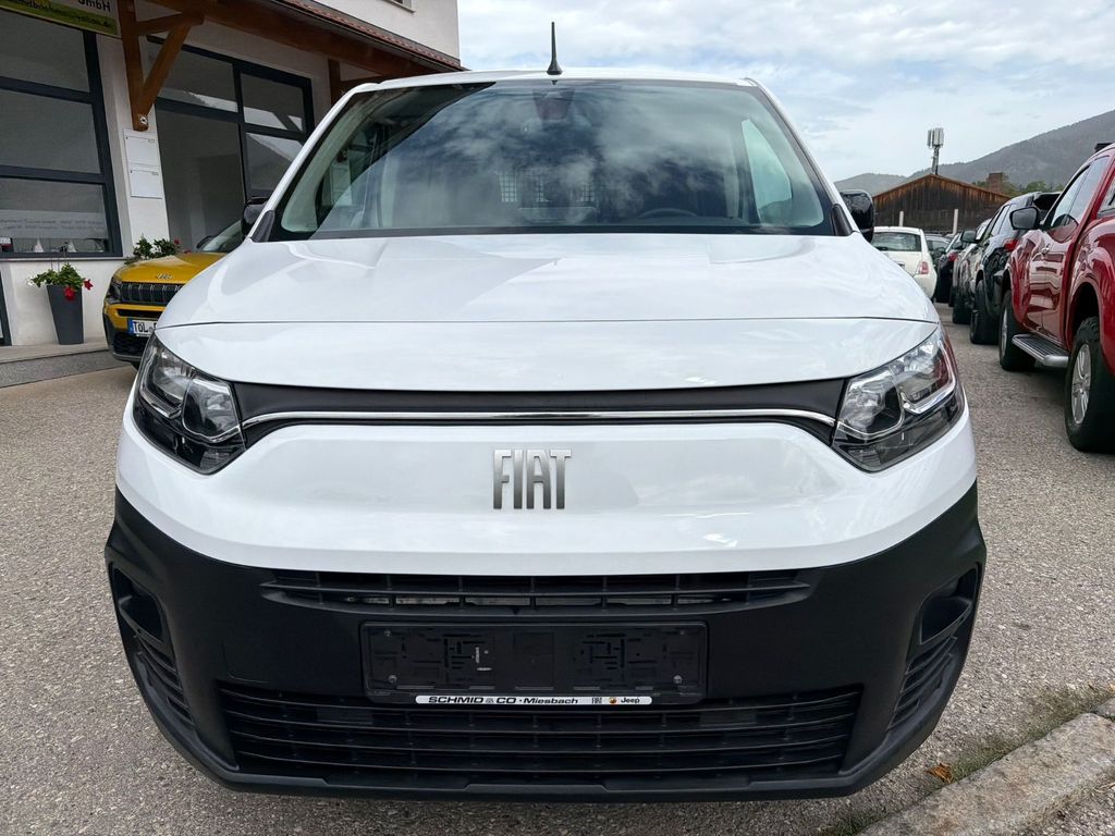 Fiat Doblo 2023 г. Белый, пробег 31000 км