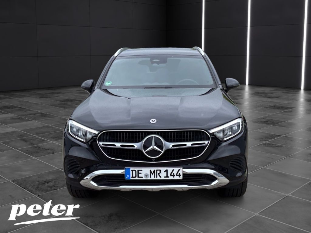 Mercedes-Benz GLC 200 2026 г. Чёрный, пробег 6100 км