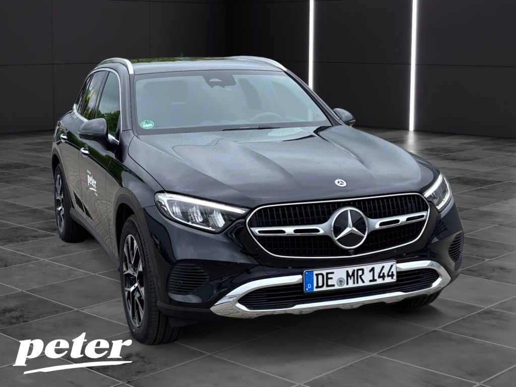 Mercedes-Benz GLC 200 2026 г. Чёрный, пробег 6100 км