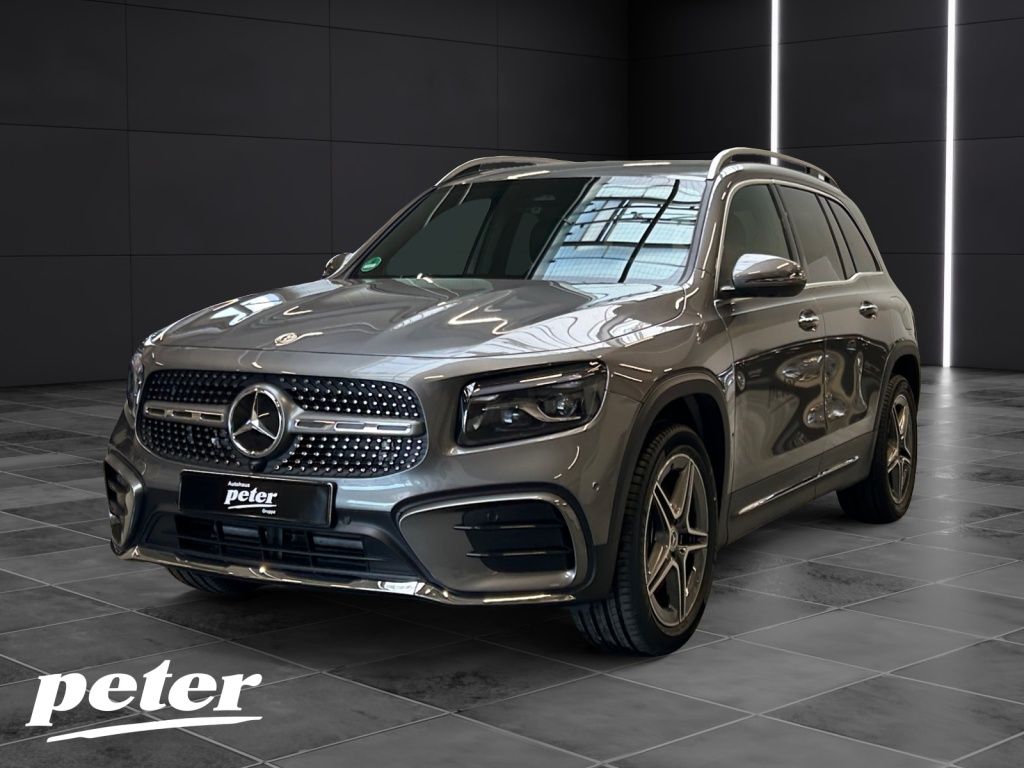 Mercedes-Benz GLB 220 2026 г. Серый, пробег 8000 км