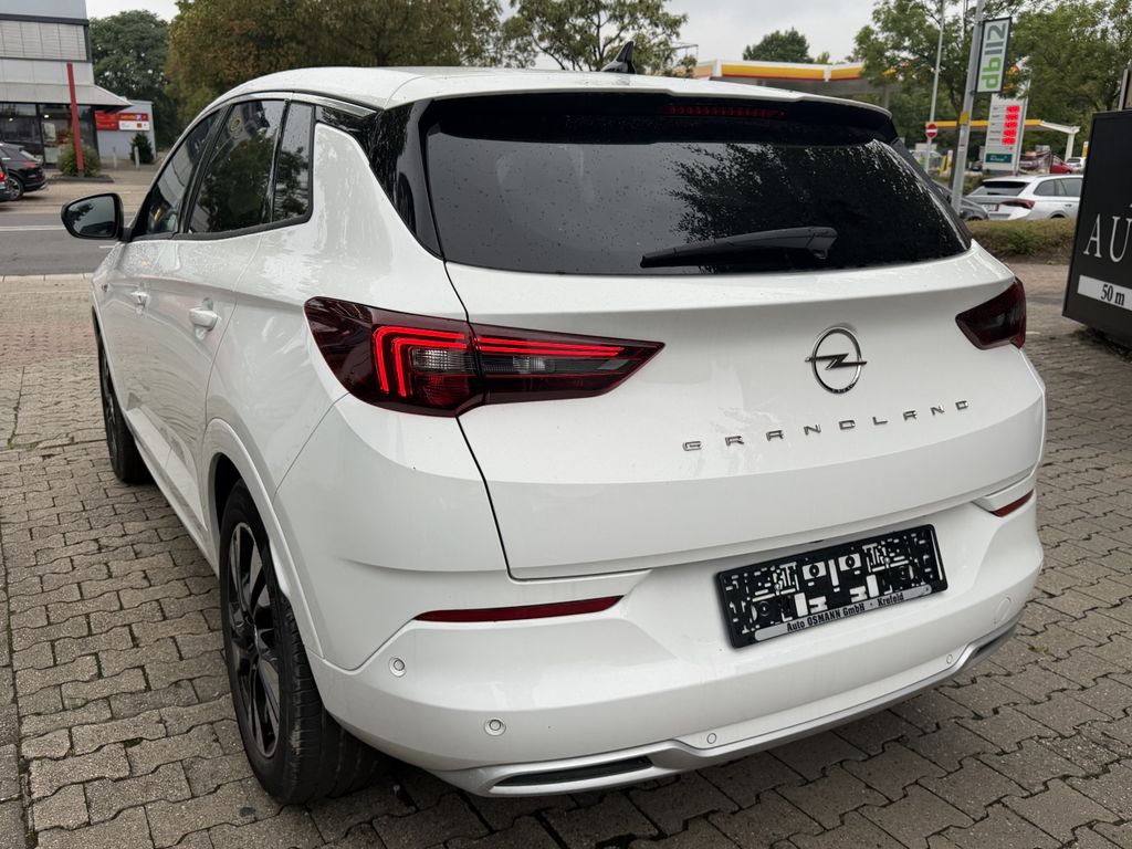 Opel GRANDLAND (X) 2024 г. Белый, пробег 59521 км
