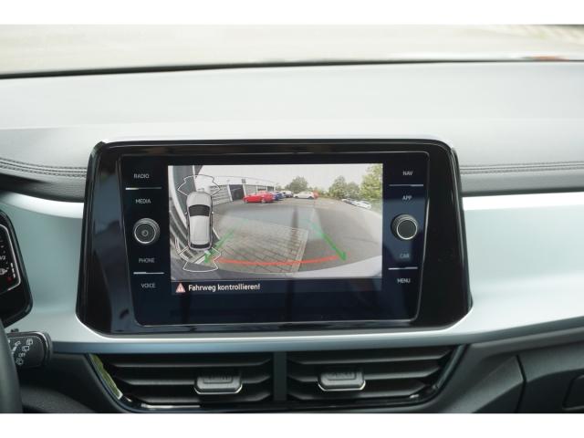 Volkswagen T-Roc 2023 г. Серый, пробег 32001 км