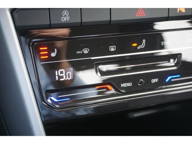 Volkswagen T-Roc 2023 г. Серый, пробег 32001 км