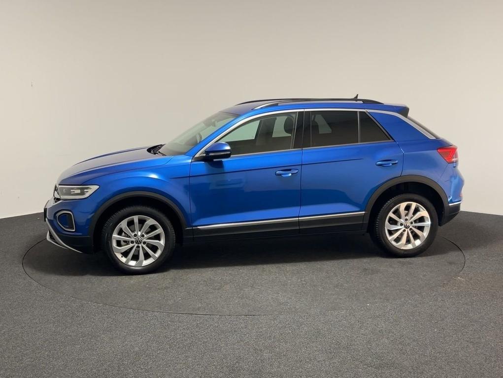 Volkswagen T-Roc 2022 г. Синий, пробег 30926 км