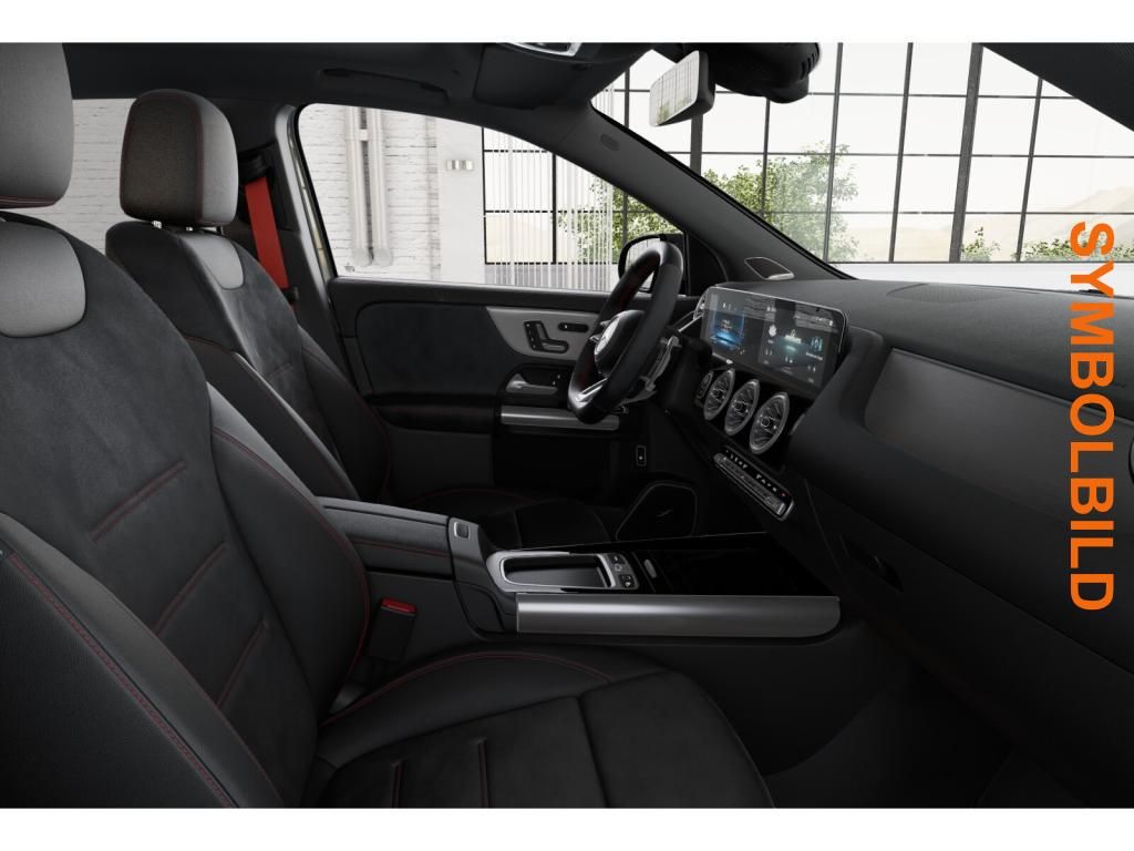 Mercedes-Benz GLA 45 AMG 2025 г. Серый, пробег 3494 км