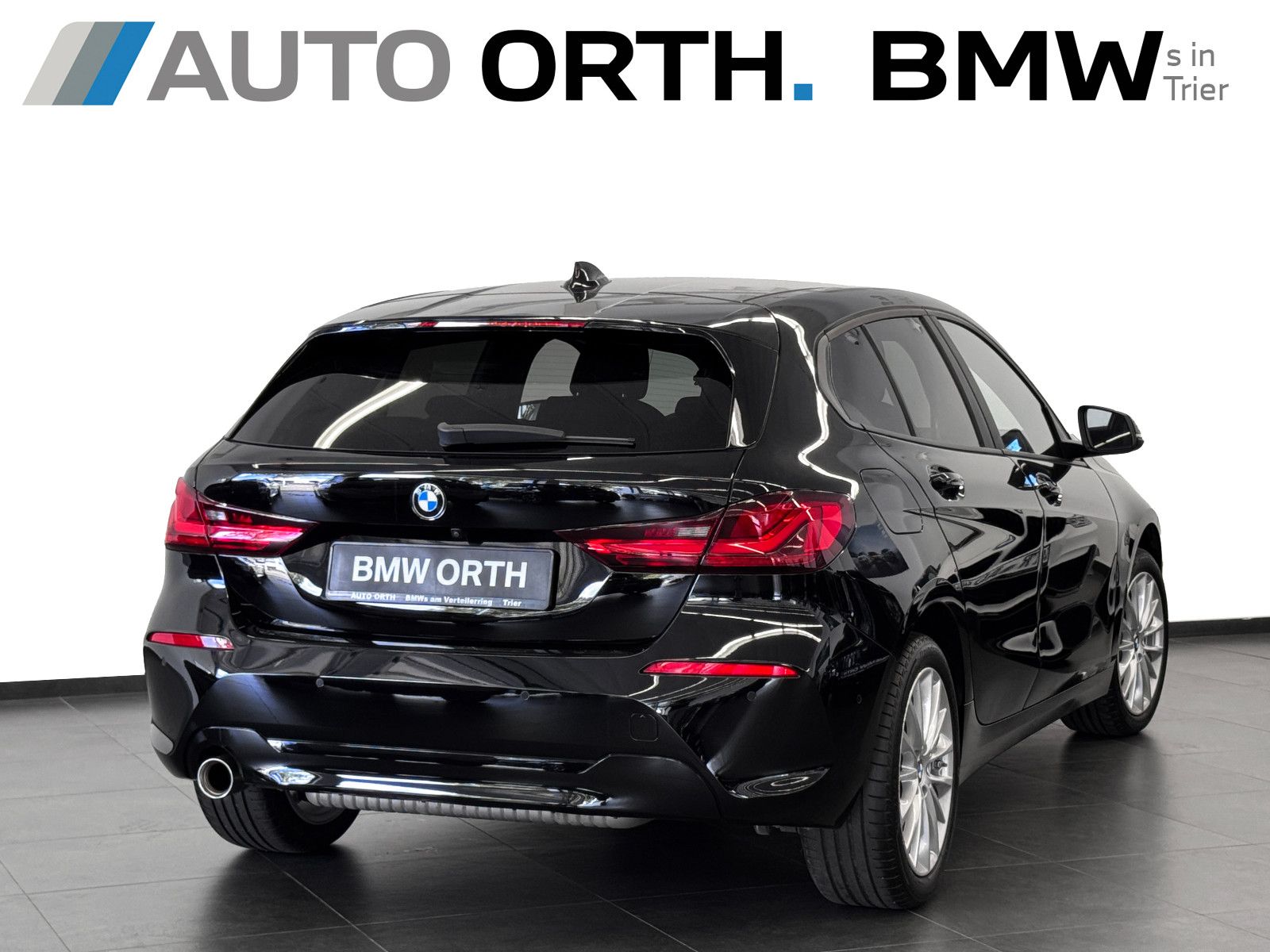 BMW 118 2024 г. Чёрный, пробег 37000 км